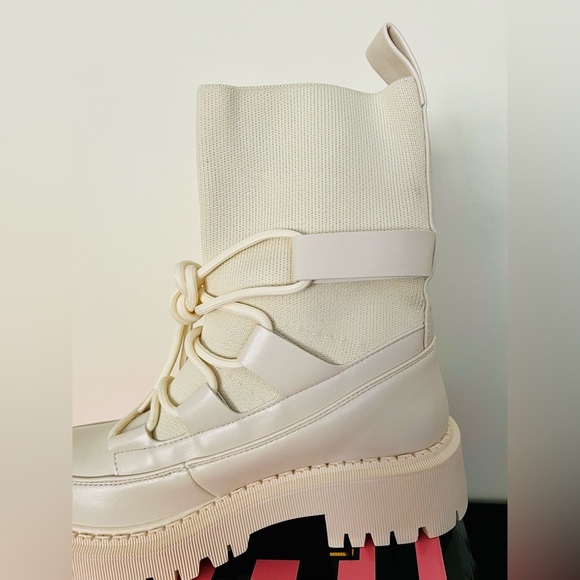 NIB Dolls Kill Lady GoDiva First To Board Platform Ankle Boots Vegan Leather - Picture 3 of 13